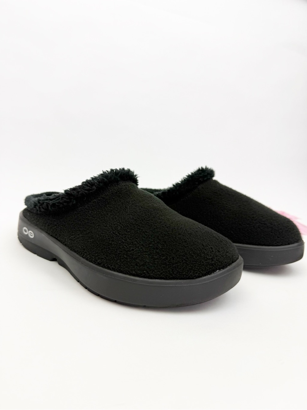 Oofos OOcoozie Mule Sherpa Slip On Black